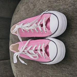 Pink Converse Sneaker